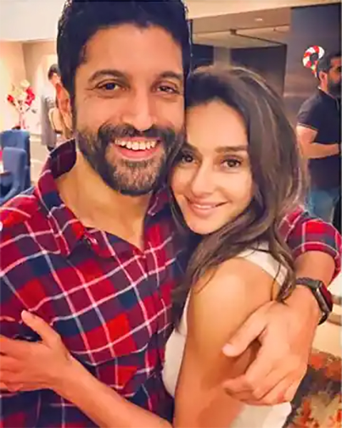 ফারহান আখতার ও শিবানী দান্দেকর