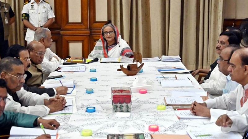 অগ্নিকাণ্ডের সঙ্গে বিএনপি-জামায়াত জড়িত কি না তদন্ত করে দেখতে বললেন প্রধানমন্ত্রী