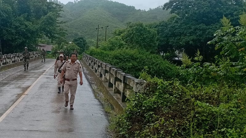 মণিপুরে গোপন ‘অস্ত্রাগারের’ সন্ধান