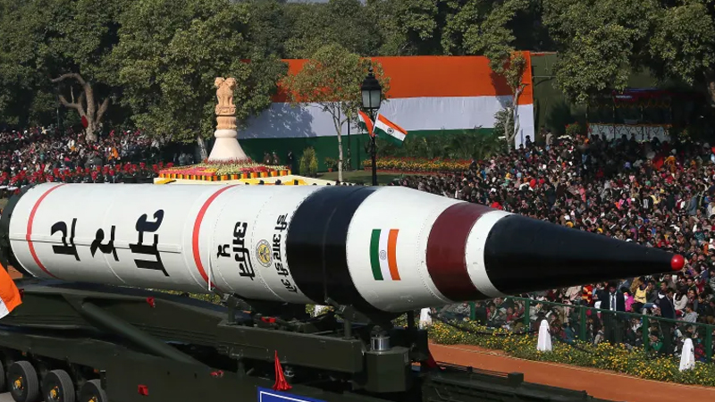 ভারতের দূর পাল্লার অগ্নি-৫ ক্ষেপণাস্ত্র। 