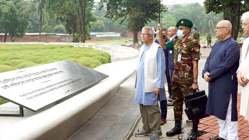    নির্মাণাধীন জুলাই গণঅভ্যুত্থান স্মৃতি জাদুঘর পরিদর্শনে অন্তর্বর্তীকালীন সরকারের প্রধান উপদেষ্টা প্রফেসর মুহাম্মদ ইউনূস।   ছবি: সংগৃহীত