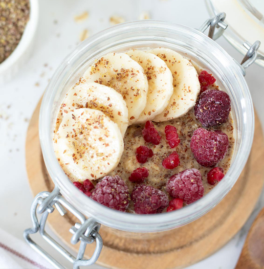 তিসি বীজে প্রতি আউন্সে থাকে প্রায় ৮ গ্রাম ফাইবার। ছবি: সংগৃহীত