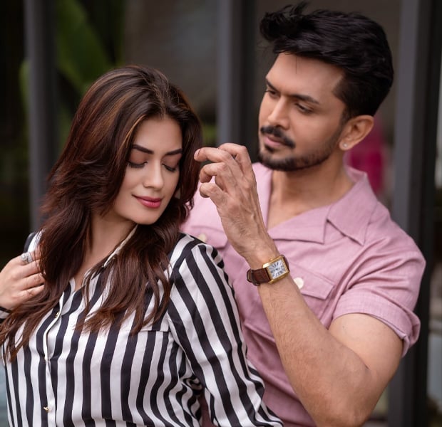 প্রতিটা পোস্টে একটাই কথা ঘুরে ফিরে এসেছে—“আপনারা বিয়ে করে ফেলুন!” আমি ভাবতেই পারিনি দর্শক আমাদের জুটিকে এতটা ভালোবাসবেন। ছবি: অভিনেতড়ির ফেসবুক