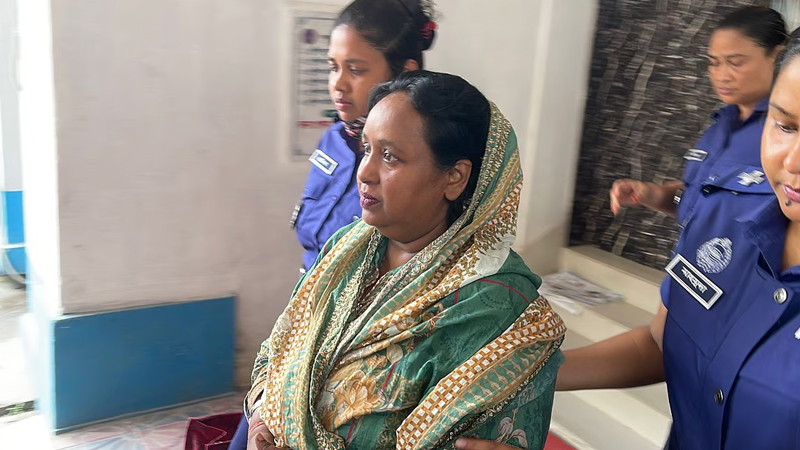 কাশিমপুর মহিলা কারাগারে সেলিনা হায়াৎ আইভী