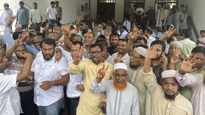 চাকরি ফেরত পাচ্ছেন জাতীয় বিশ্ববিদ্যালয়ের ৯৮৮ জন