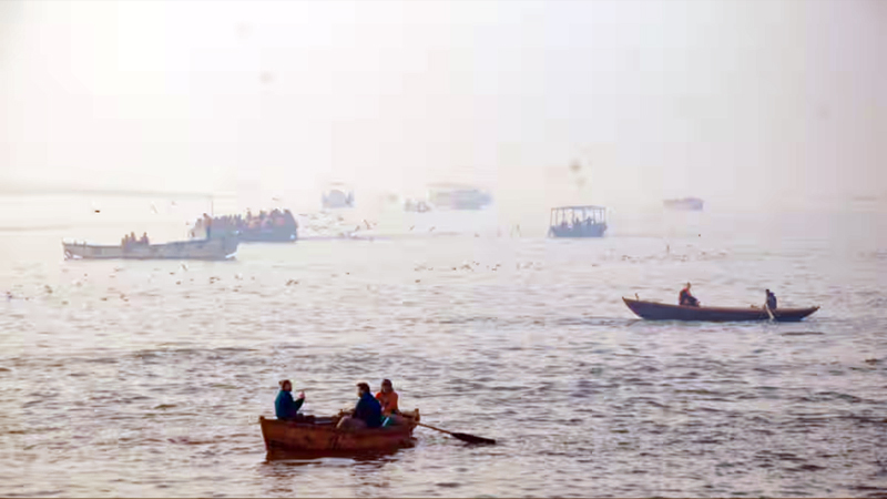 আন্দামান সাগরে ট্রলারডুবি: রোহিঙ্গা ও বাংলাদেশিসহ প্রায় ২৫০ যাত্রী নিখোঁজ