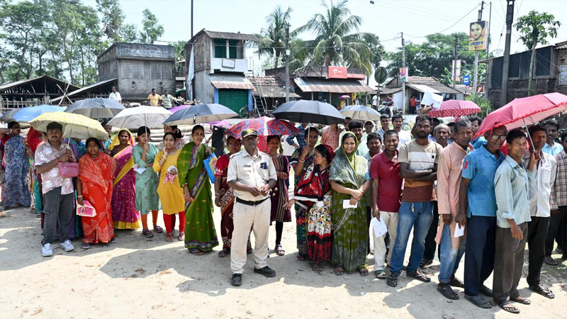 পশ্চিমবঙ্গে কাল বিধানসভা নির্বাচনের দ্বিতীয় দফার ভোট গ্রহণ, প্রস্তুতি  তুঙ্গে