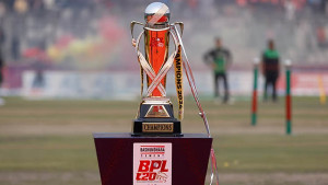 বিপিএলের ফাইনাল শেষে কে কোন পুরস্কার পেলেন